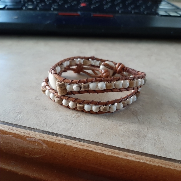 Buffalo turquoise and leather wrap bracelet - Picture 4 of 4